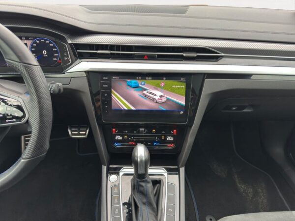 Volkswagen Arteon Shooting Brake R 4Motion CAM-PANO-SHZ-NAV – Bild 10