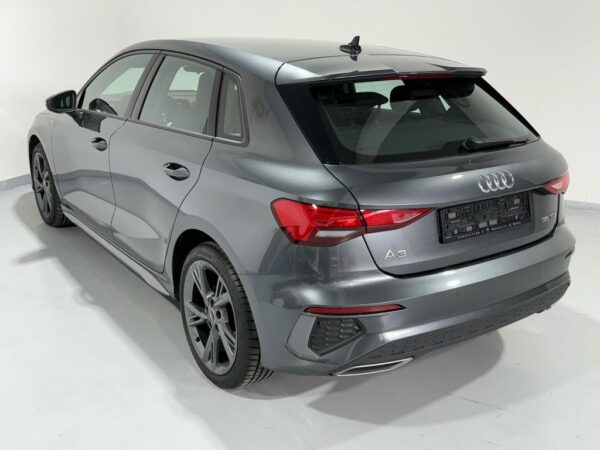 <span class="make">Audi</span><br/> A3 Sportback 35 TDI S line CAM-SHZ-NAVI – Bild 5