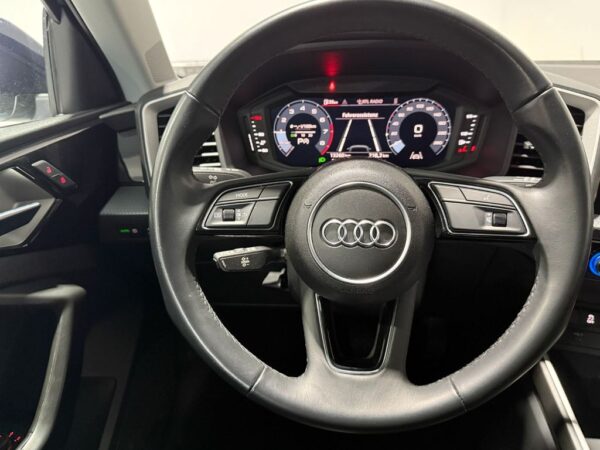 <span class="make">Audi</span><br/> A1 Sportback 30 TFSI advanced CAM-ACC-APP-LED – Bild 18