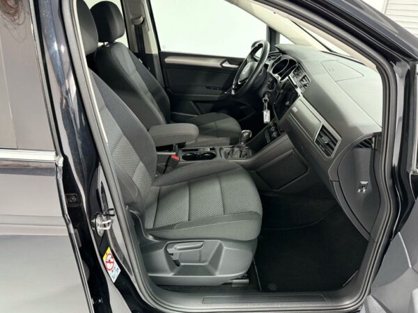 Volkswagen Touran Comfortline  DSG-SHZ-APP-7Sitze – Bild 10