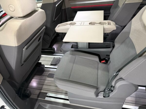 <span class="make">Volkswagen</span><br/> T7 Multivan LONG-NAVI-CAM-PANO-IQ.Light-Edition – Bild 25