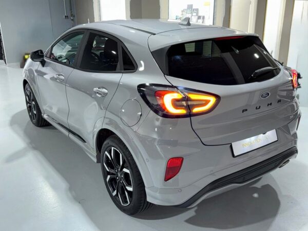 <span class="make">Ford</span><br/> Puma Hybrid ST-Line X AUT-SHZ-NAVI-CAM-APP-B&O – Bild 5