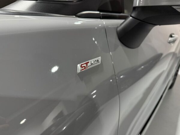 <span class="make">Ford</span><br/> Puma Hybrid ST-Line X AUT-SHZ-NAVI-CAM-APP-B&O – Bild 23