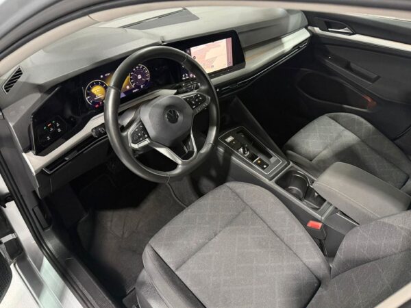 Volkswagen Golf VIII Lim. Life eTSI DSG-ACC-PDC-SHZ-NAVI – Bild 8