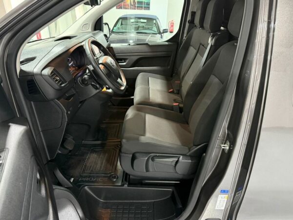 Toyota Proace L2H1 Kasten Meister NAVI-AHK-RFK-AUT – Bild 8