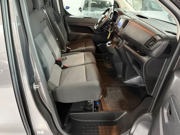 Toyota Proace L2H1 Kasten Meister NAVI-AHK-RFK-AUT – Bild 9