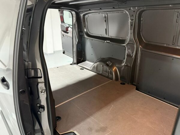 Toyota Proace L2H1 Kasten Meister NAVI-AHK-RFK-AUT – Bild 17