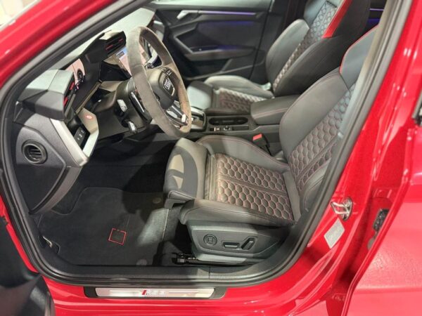 Audi RS3 Sportback 2.5 TFSI Quattro CAM360-NAVI-B&O – Bild 9