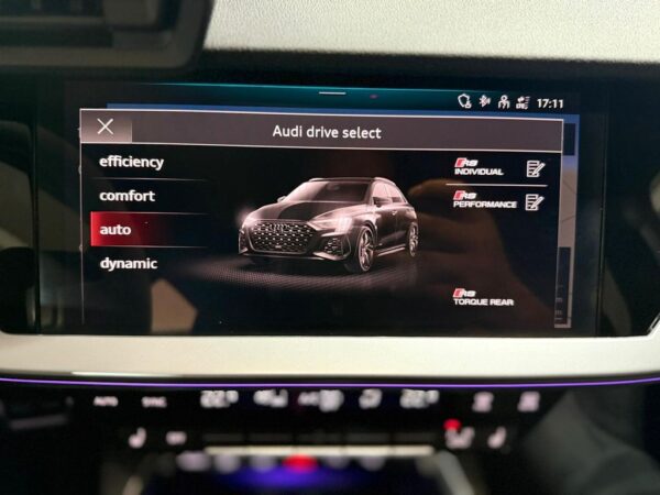 Audi RS3 Sportback 2.5 TFSI Quattro CAM360-NAVI-B&O – Bild 13