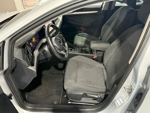 Volkswagen Golf VIII Lim. Life eTSI DSG-ACC-PDC-SHZ-NAVI – Bild 9