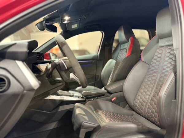 Audi RS3 Sportback 2.5 TFSI Quattro CAM360-NAVI-B&O – Bild 10